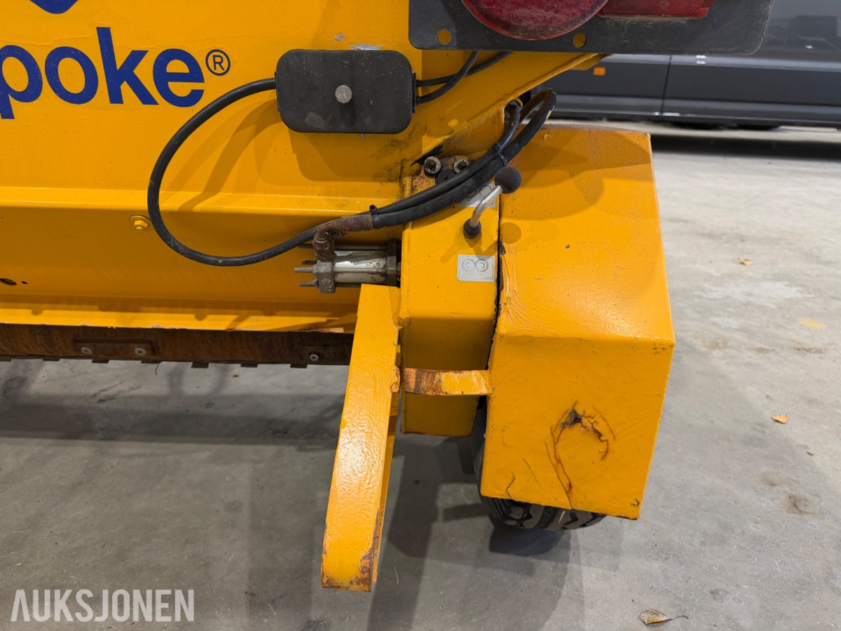 2007 Epoke TMK 10-275 strøkasse, 1,1 m³
