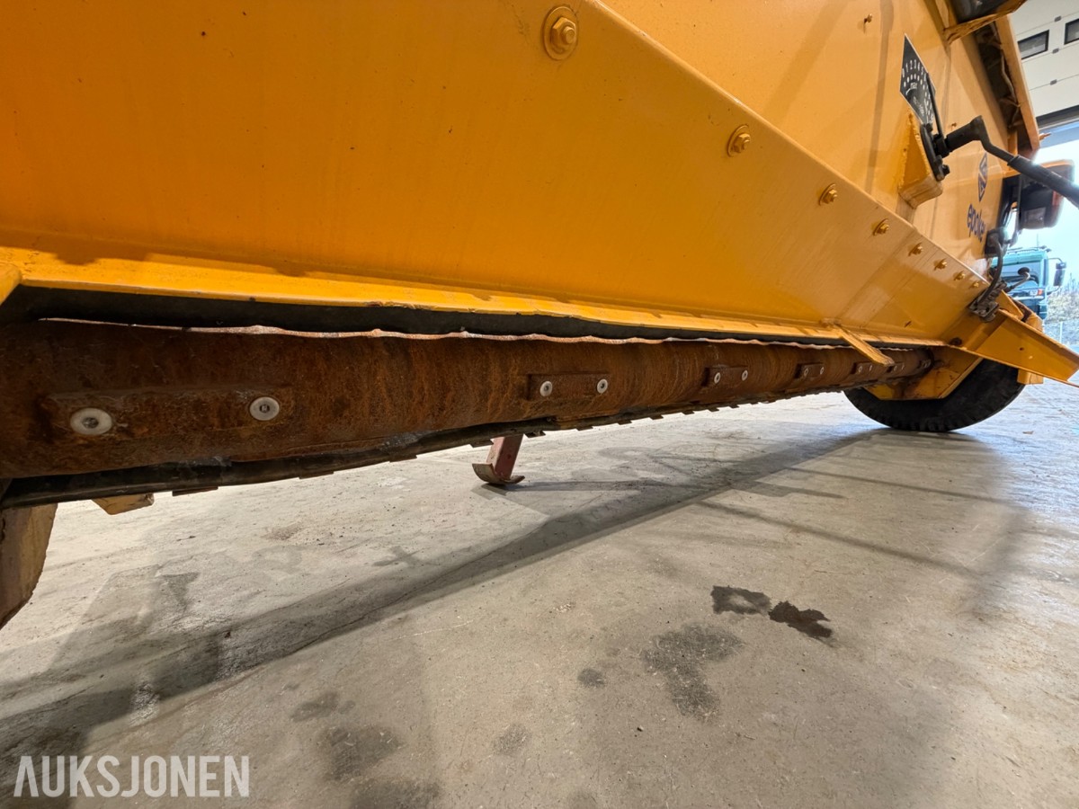 2007 Epoke TMK 10-275 strøkasse, 1,1 m³