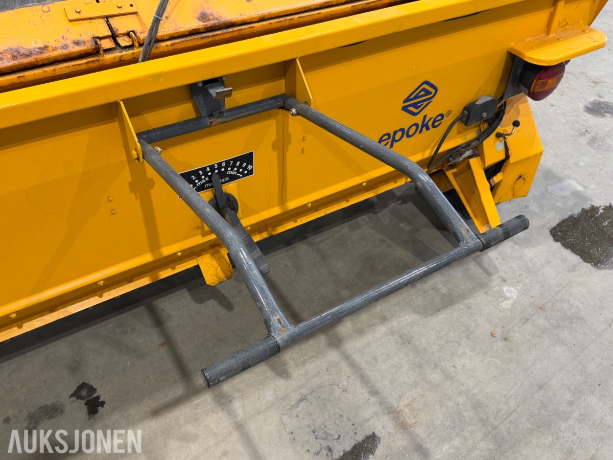 2007 Epoke TMK 10-275 strøkasse, 1,1 m³