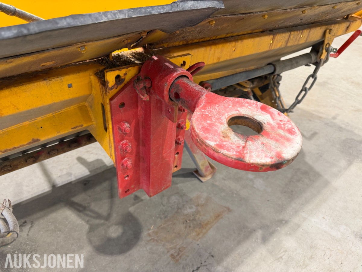 2007 Epoke TMK 10-275 strøkasse, 1,1 m³