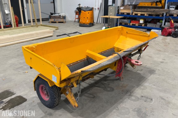 2007 Epoke TMK 10-275 strøkasse, 1,1 m³