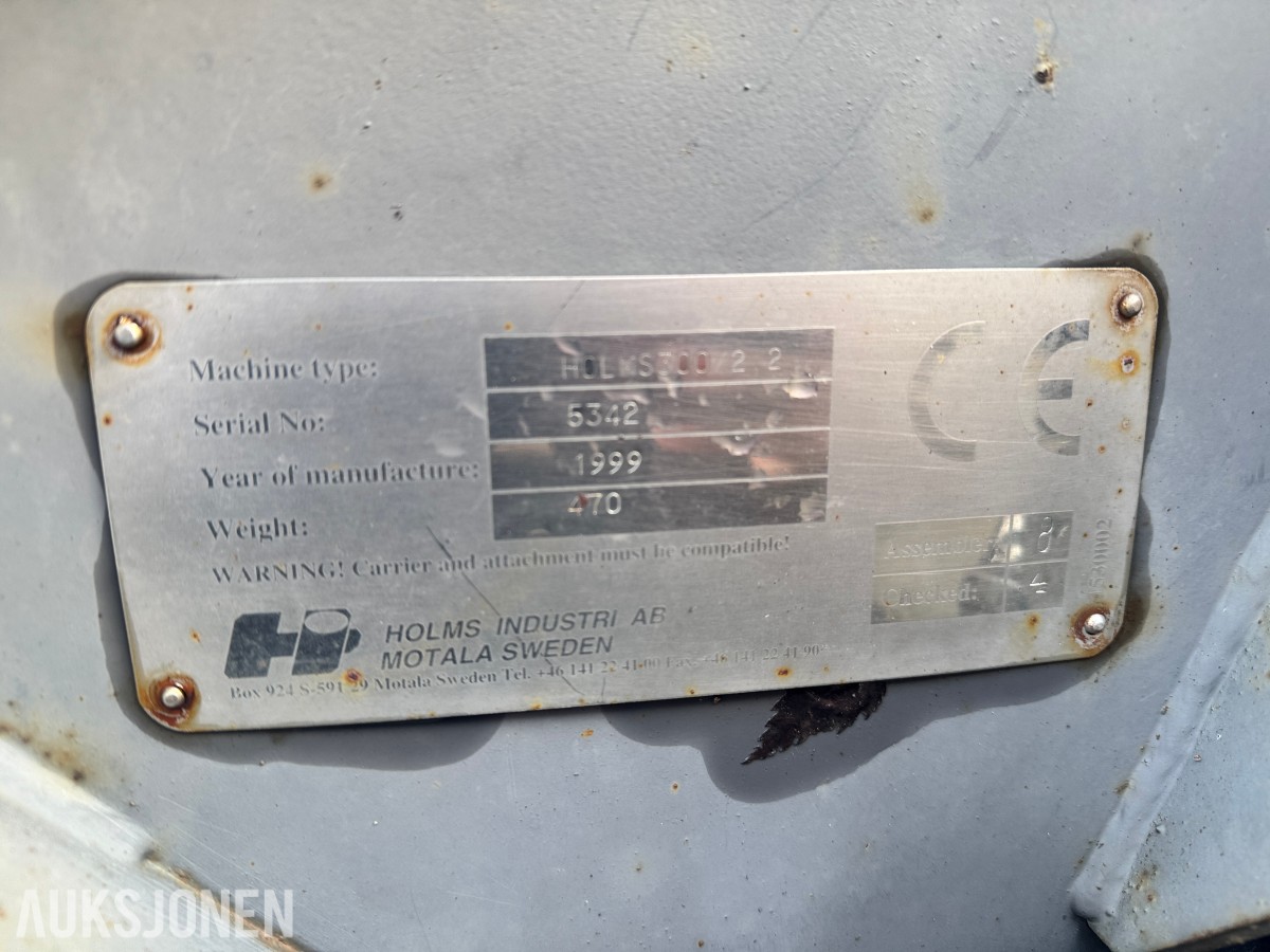 Holms 300-2.2 feiemaskin med vanntank og sidekost