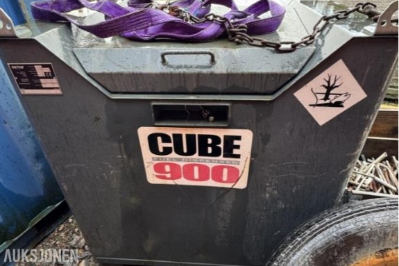 2021 Fuelproof Cube 900 – 900 liter dieseltank med håndpumpe og fyllepistol