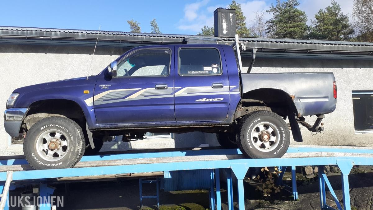 2005 Toyota HiLux 2.5 Diesel 102HK 4X4 Hengerfeste S+V DEKK 