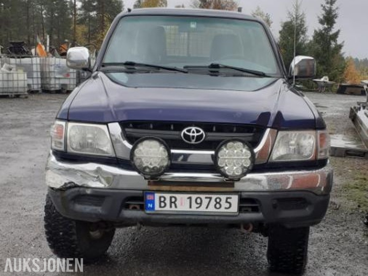 2005 Toyota HiLux 2.5 Diesel 102HK 4X4 Hengerfeste S+V DEKK 