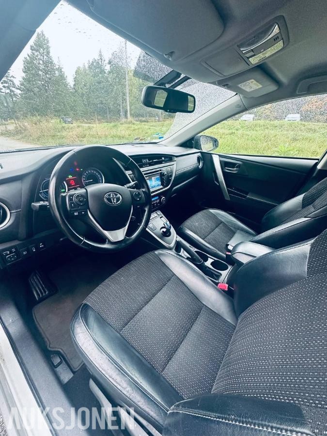 2014 Toyota Auris 1.8 136HK HYBRID NAVI CRUISE DELSKINN 