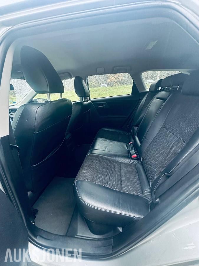 2014 Toyota Auris 1.8 136HK HYBRID NAVI CRUISE DELSKINN 