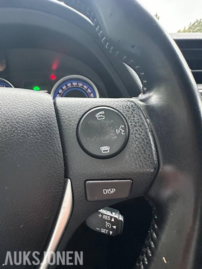 2014 Toyota Auris 1.8 136HK HYBRID NAVI CRUISE DELSKINN 
