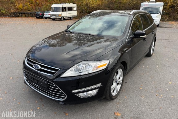 2013 Ford Mondeo 1,6 TDCi 116hk Titanium/ skinn / krok / Webasto / Navi / 155779km