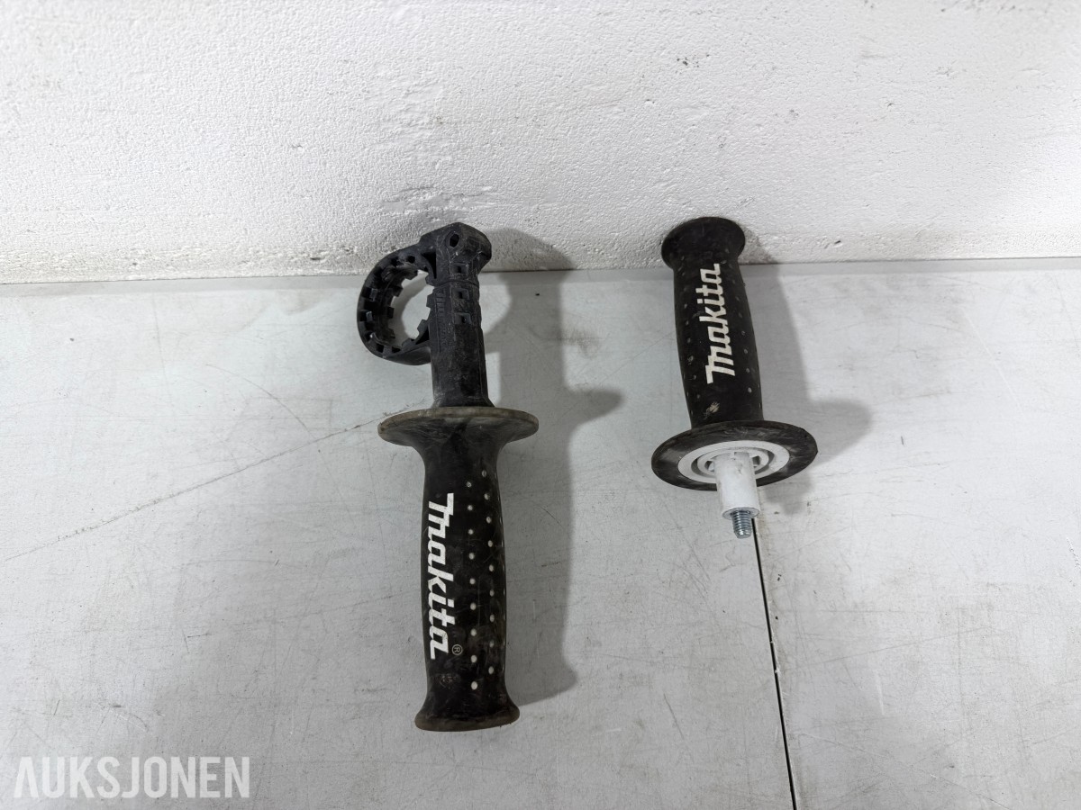 Makita verktøypakke med 5 maskiner, radio, lykt, batterier og lader