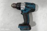 Makita verktøypakke med 5 maskiner, radio, lykt, batterier og lader