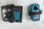 Makita verktøypakke med 5 maskiner, radio, lykt, batterier og lader