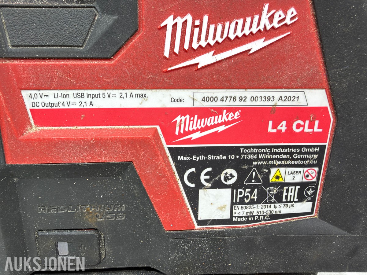 Parti Milwaukee M18/M12 elektroverktøy med batterier, ladere og arbeidslys