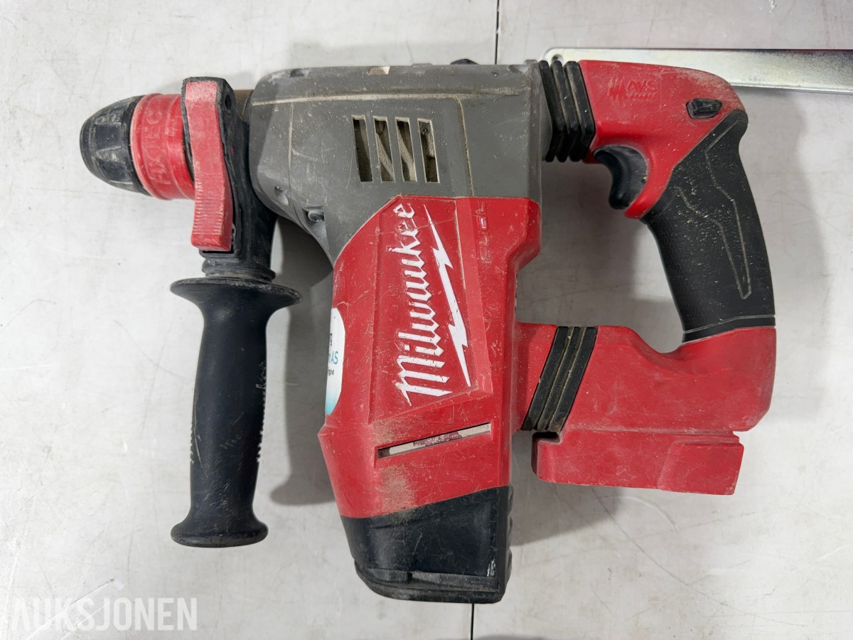 Parti Milwaukee M18/M12 elektroverktøy, støvsugere, batterier og ladere