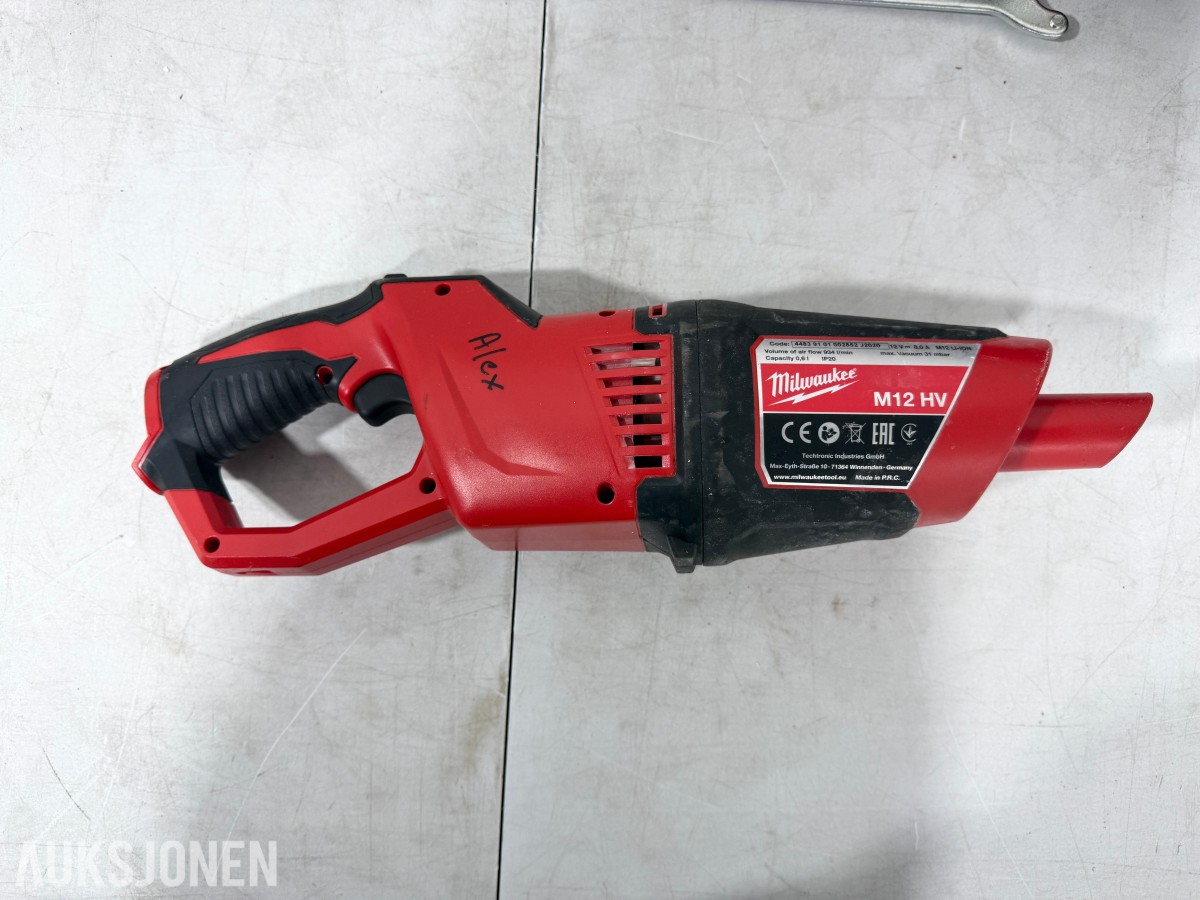 Parti Milwaukee M18/M12 elektroverktøy, støvsugere, batterier og ladere