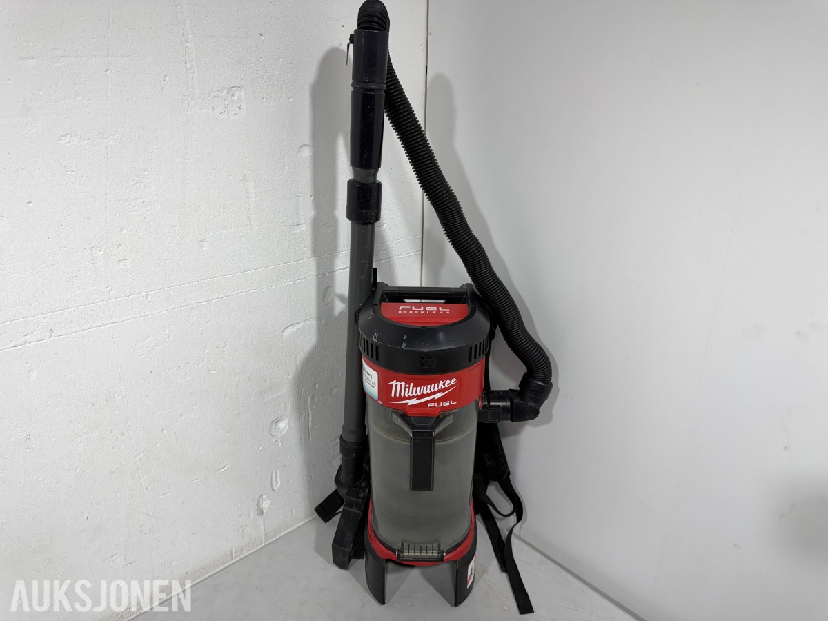 Parti Milwaukee M18/M12 elektroverktøy, støvsugere, batterier og ladere