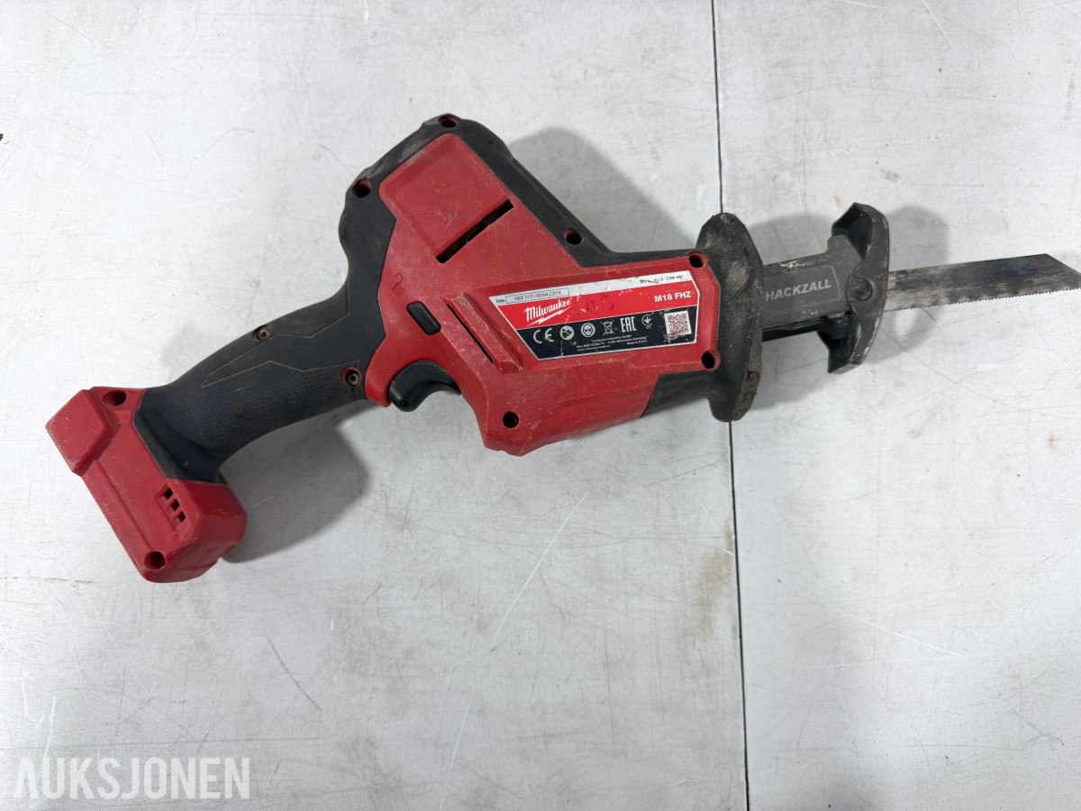 Parti Milwaukee M18/M12 elektroverktøy med batterier og ladere