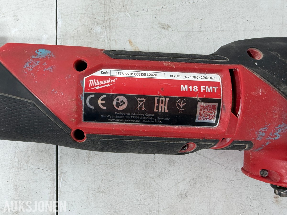 Parti Milwaukee M18/M12 elektroverktøy med batterier og ladere