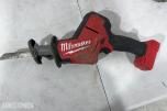 Parti Milwaukee M18/M12 elektroverktøy med batterier og ladere