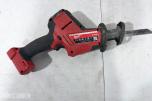 Parti Milwaukee M18/M12 elektroverktøy med batterier og ladere