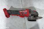 Parti Milwaukee M18/M12 elektroverktøy med batterier og ladere