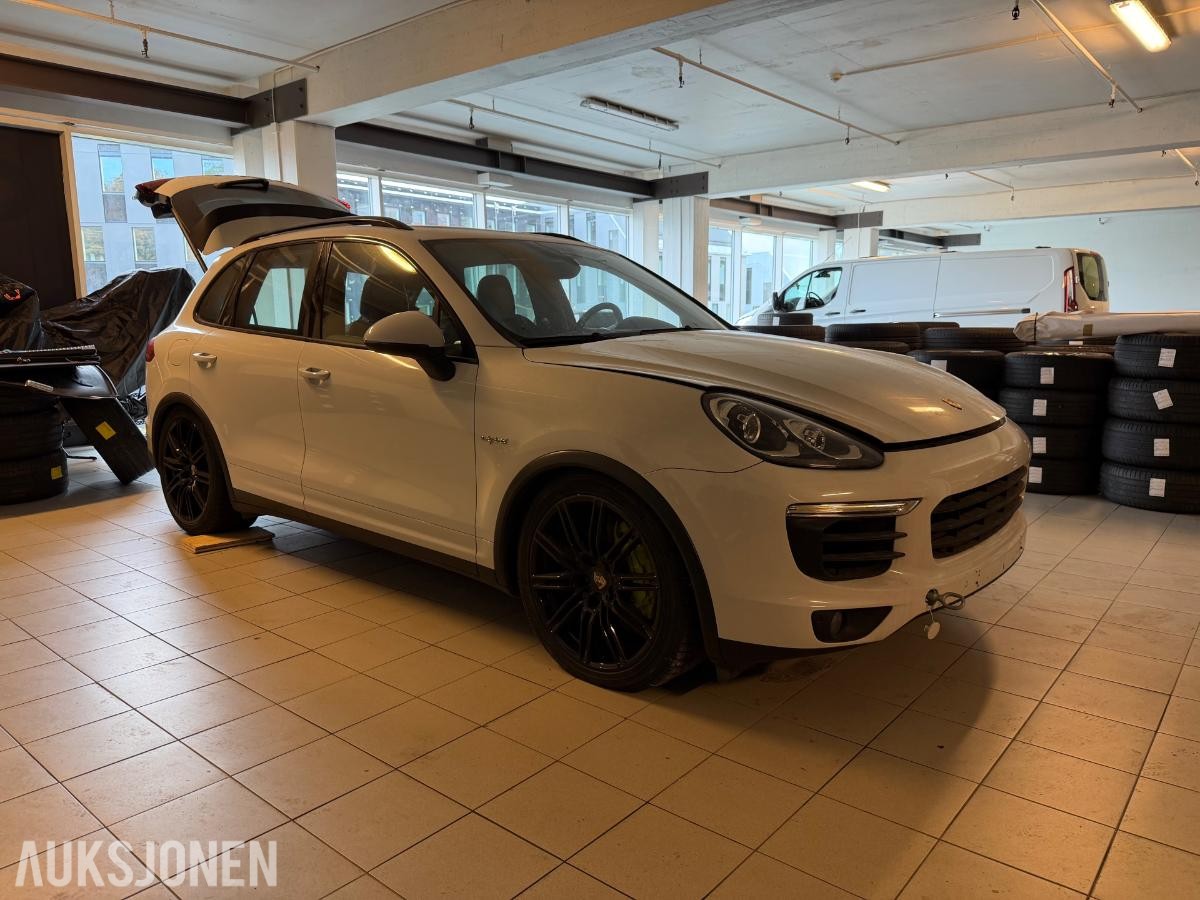 2015 Porsche Cayenne 3.0 E-HYBRID 416HK 4 RYGGEKAMERA CRUISEKONTROLL