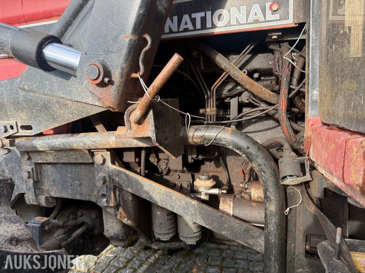 1991 CASE INTERNATIONAL 7120 MAGNUM  m/Weckman traktorhenger