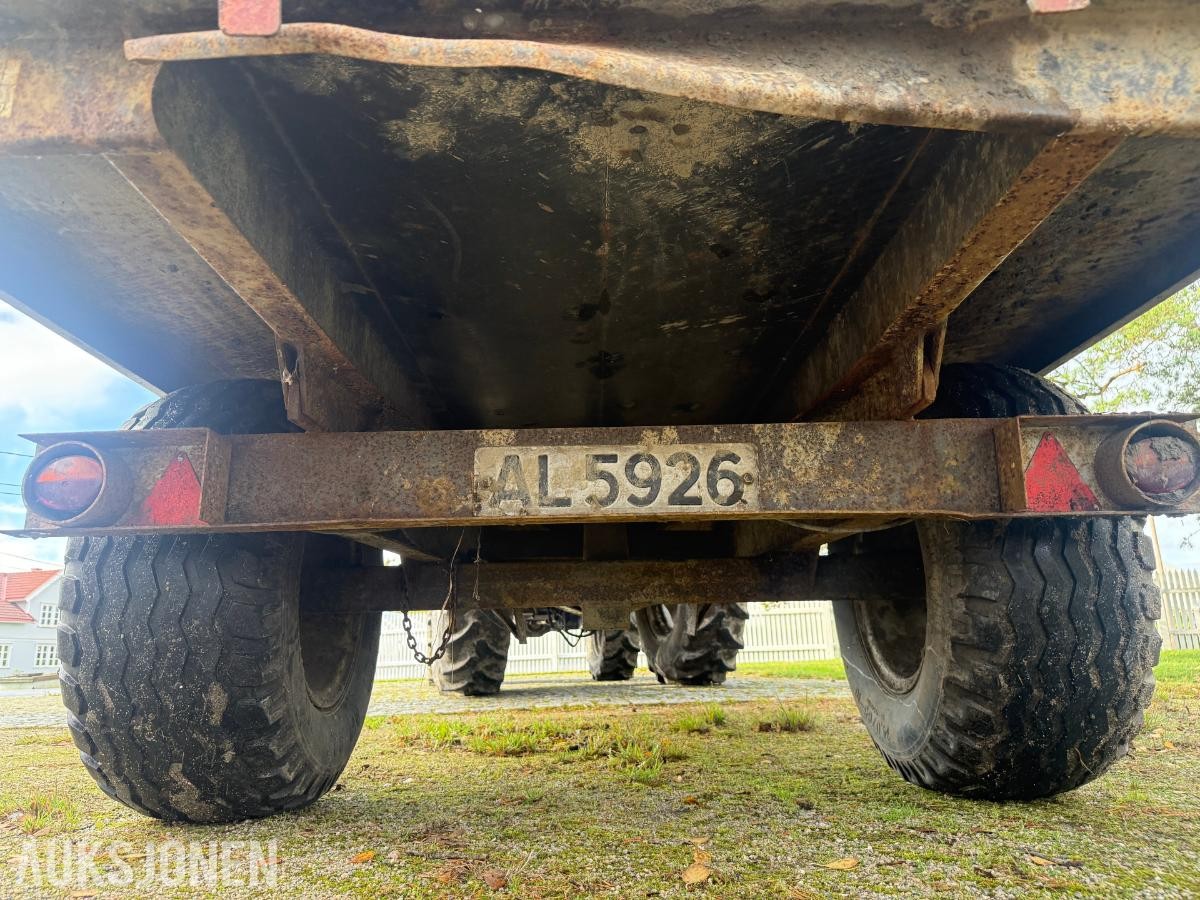 1991 CASE INTERNATIONAL 7120 MAGNUM  m/Weckman traktorhenger