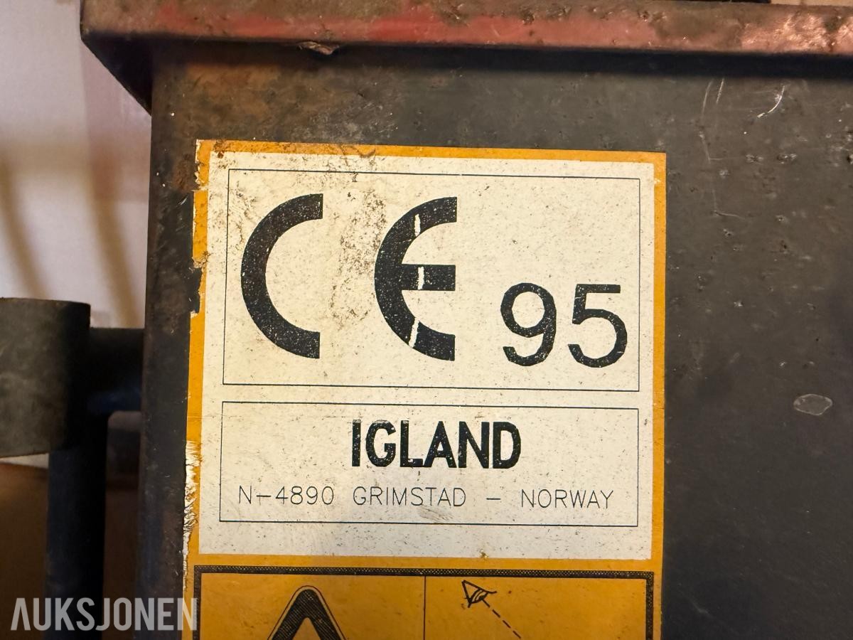 1991 CASE INTERNATIONAL 7120 MAGNUM  m/Weckman traktorhenger
