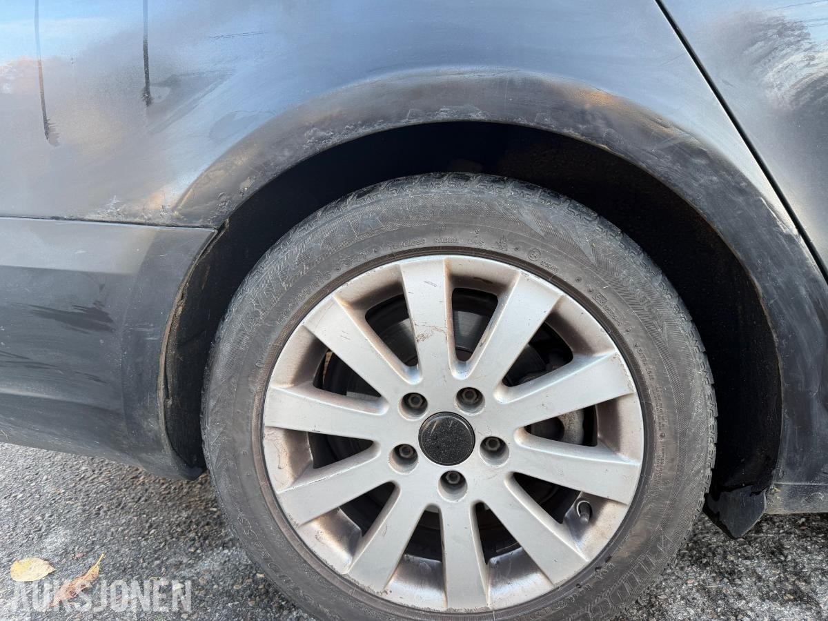 2013 SKODA SUPERB 2.0 TDI 140HK DSG EU-OK 10.28 EL. FØRERSETE