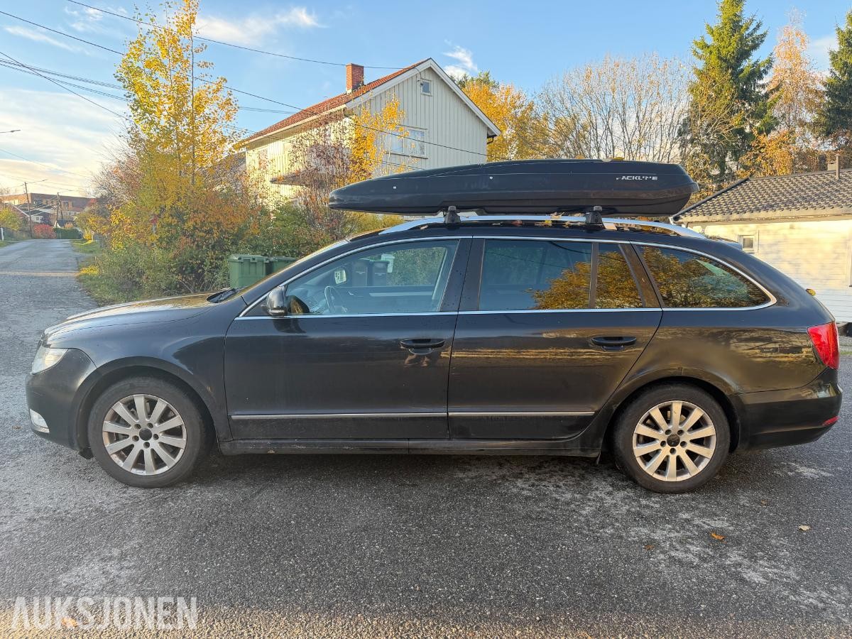 2013 SKODA SUPERB 2.0 TDI 140HK DSG EU-OK 10.28 EL. FØRERSETE