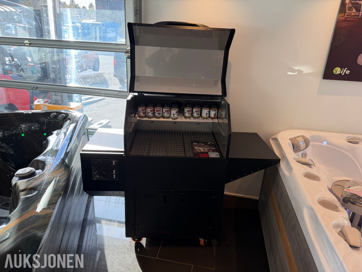 2026 NBE RTB Tokyo trepelletsgrill / smoker – 10 400 cm² grillareal