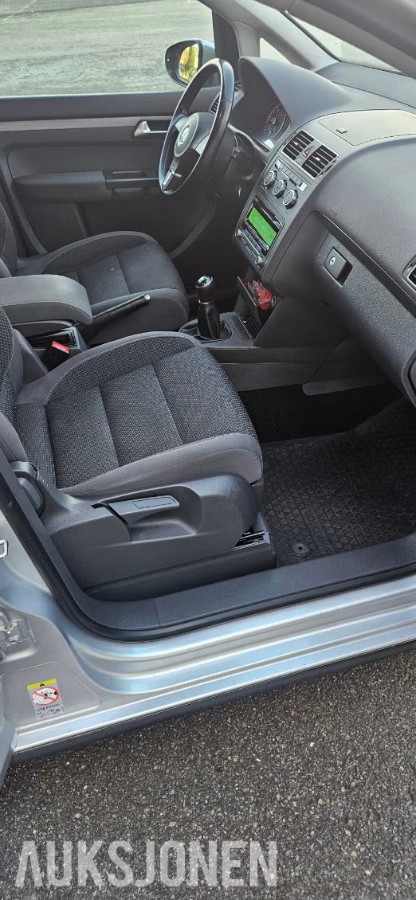 2014 Volkswagen TOURAN 1.6-105 D