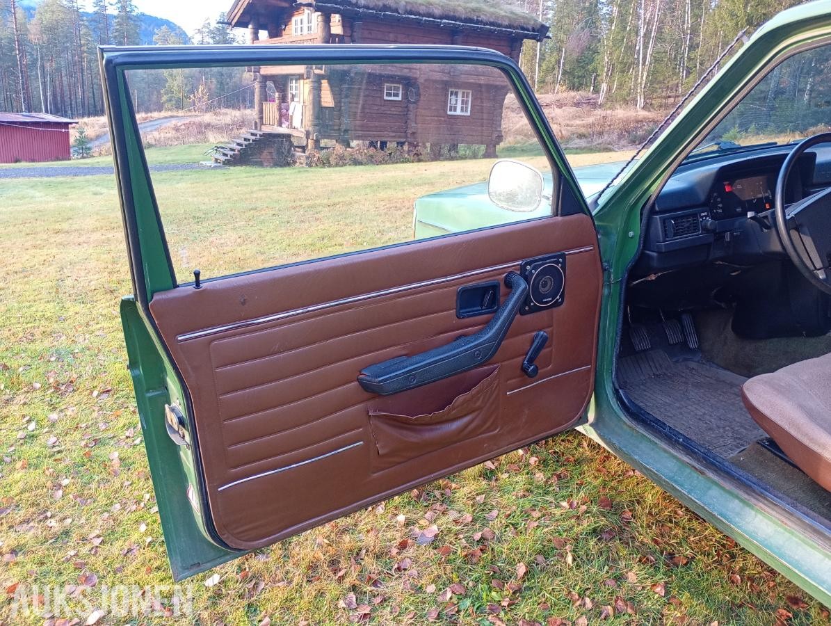1976 Volvo 242 2.1