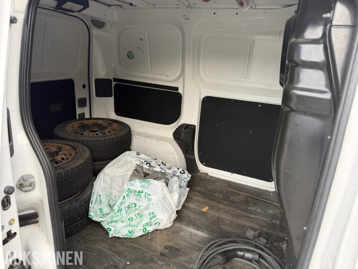 2016 Nissan E-NV200  - helelektrisk varebil