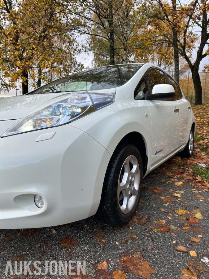 2013 Nissan Leaf Cruisekontroll, Ryggekamera, Navigasjon, S+V DEKK