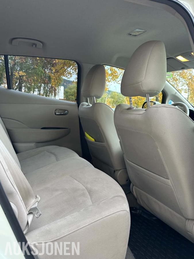 2013 Nissan Leaf Cruisekontroll, Ryggekamera, Navigasjon, S+V DEKK