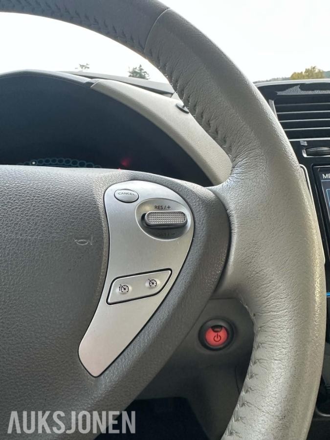 2013 Nissan Leaf Cruisekontroll, Ryggekamera, Navigasjon, S+V DEKK