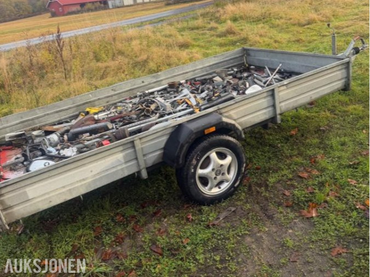 1980 TILHENGER FOGELSTA / BRENDERUP 600KG