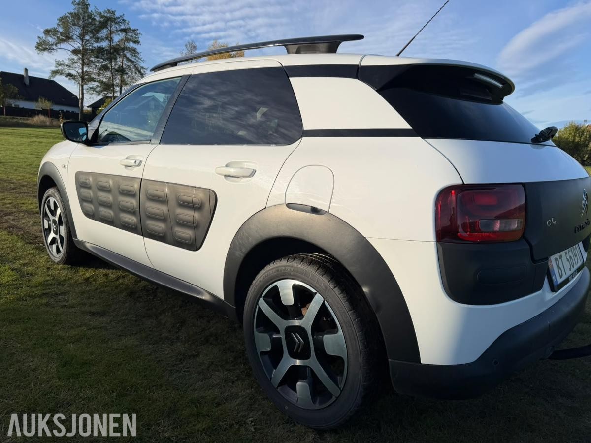 2017 CITROEN C4 CACTUS 1,2 82HK PURETECH NORDIC EDITION PANORAMATAK KAMERA