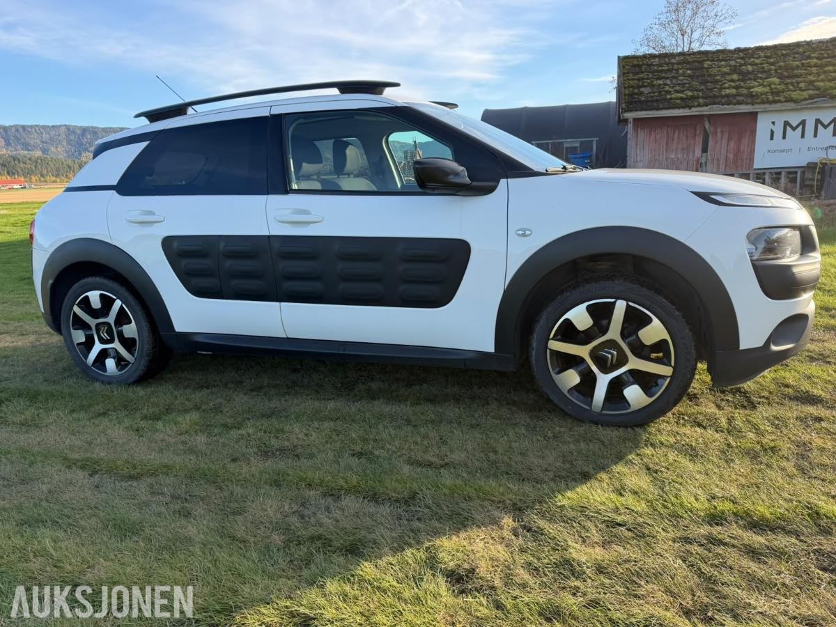 2017 CITROEN C4 CACTUS 1,2 82HK PURETECH NORDIC EDITION PANORAMATAK KAMERA