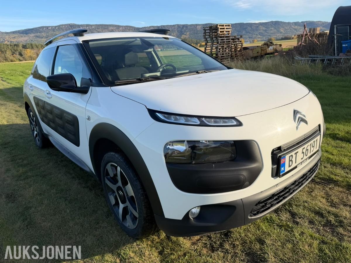 2017 CITROEN C4 CACTUS 1,2 82HK PURETECH NORDIC EDITION PANORAMATAK KAMERA