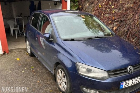 2011 VOLKSWAGEN POLO 1.6 TDI 90HK AUTOMAT REPARASJONSOBJEKT EU OK TIL 02.2027