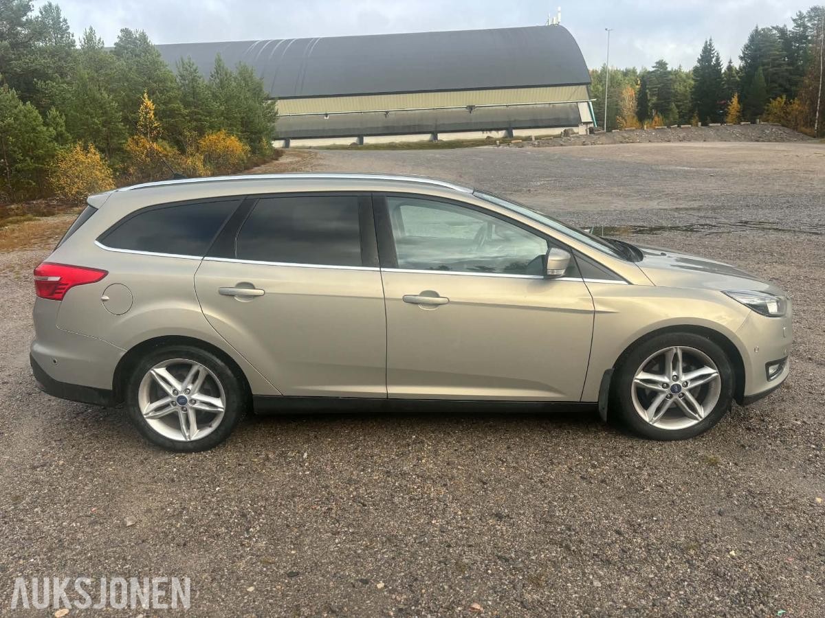 2015 Ford Focus, 1,0 EcoBoost 125hk Cruisekontroll, Navigasjon, S+V dekk