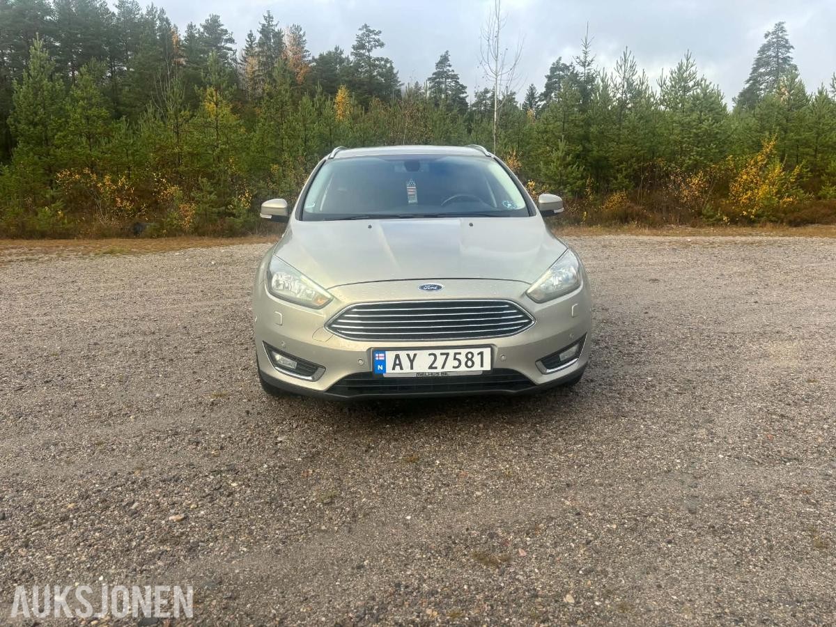 2015 Ford Focus, 1,0 EcoBoost 125hk Cruisekontroll, Navigasjon, S+V dekk