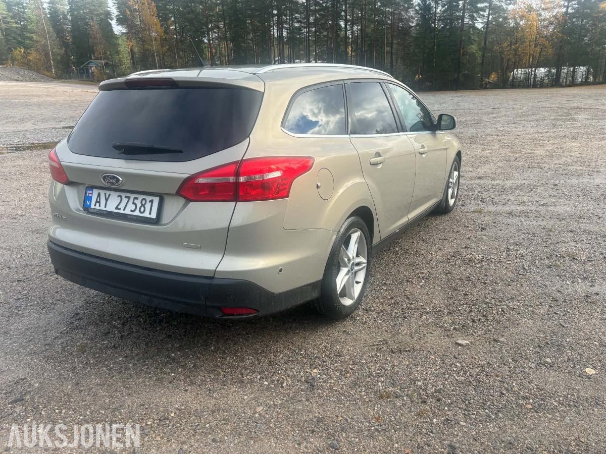 2015 Ford Focus, 1,0 EcoBoost 125hk Cruisekontroll, Navigasjon, S+V dekk