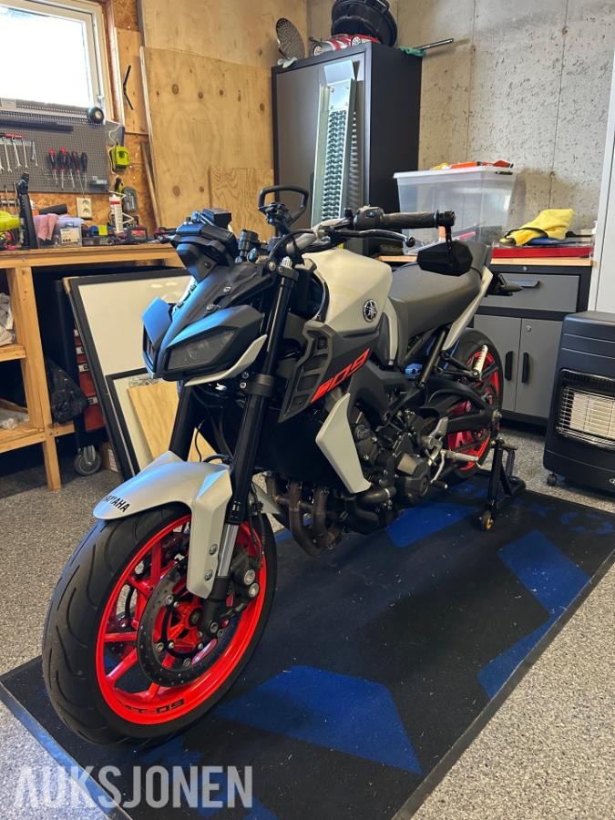 2019 Yamaha MT-09 - kun 10 900 km