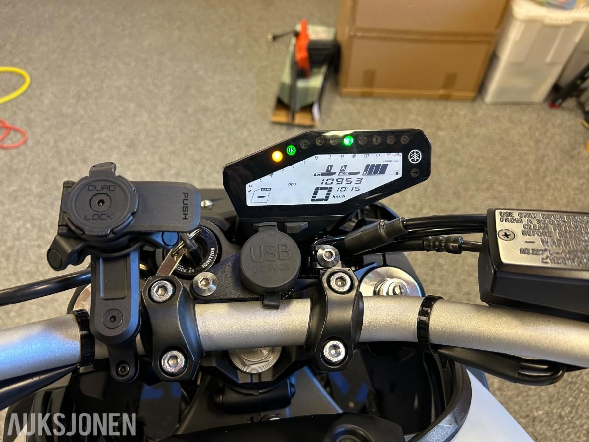 2019 Yamaha MT-09 - kun 10 900 km