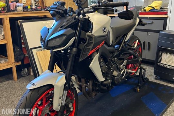 2019 Yamaha MT-09 - kun 10 900 km