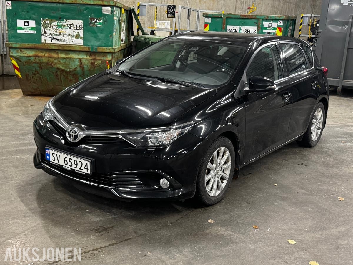2015 TOYOTA AURIS NAF-TEST NY CLUTCH LAV KM